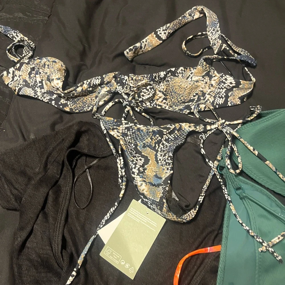 Colorful Bikini Set Collection - Picture 8 of 11